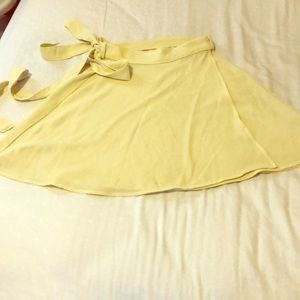 Light Yellow American Apparel Wrap Skirt Sz M/L